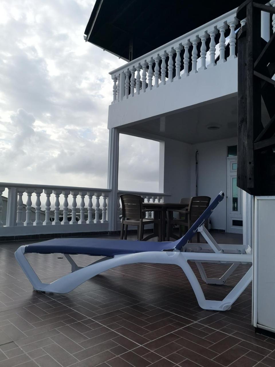 Apartamentos Turisticos Agua Luna San Andrés 外观 照片