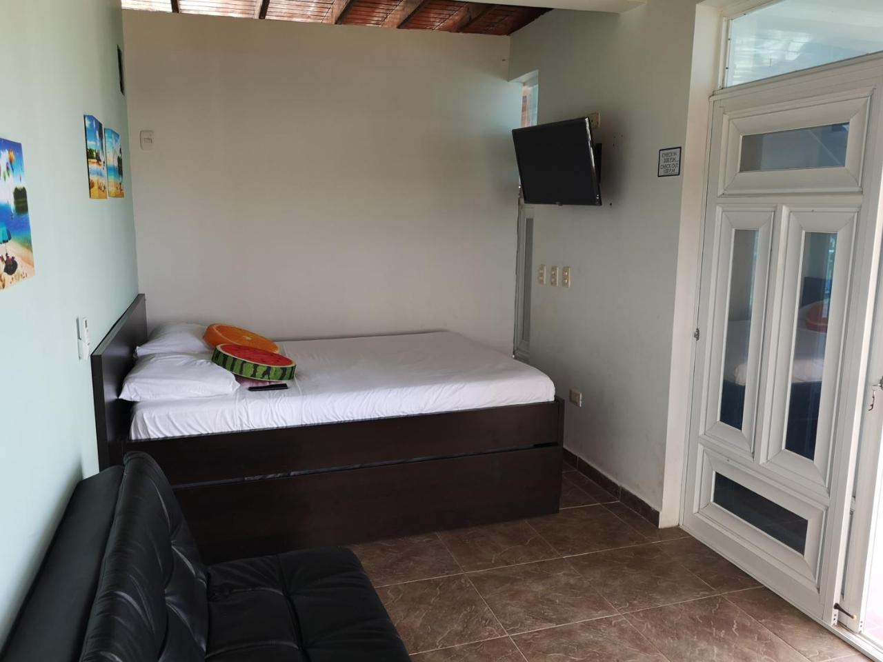 Apartamentos Turisticos Agua Luna San Andrés 外观 照片